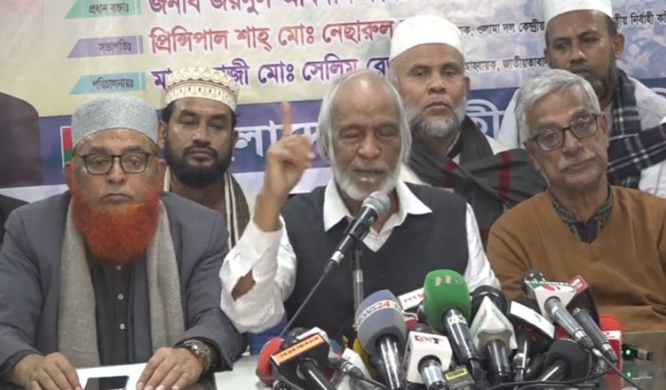 নৌকা ডুবিয়ে দিয়েছে আ.লীগ : মঈন খান